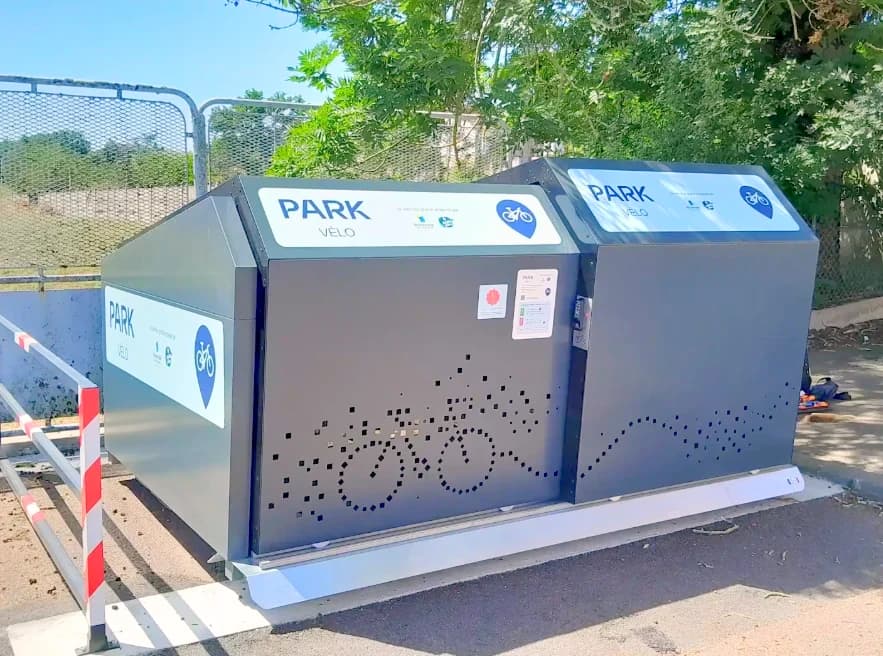 Abri vélos sécurisé Multi'V à la gare de La Clayette-Baudemont : Brionnais Sud Bourgogne